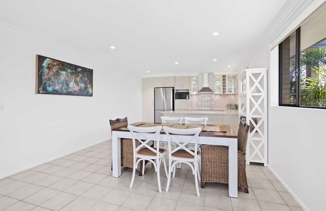 Little Palms by Burleigh Letting Co - Photo 9