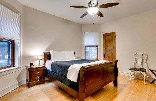 Lovely Near Loyola - Enjoy the Wonderful Outdoor Space and Sun Room - Room for the Whole Crew apts - Foto 14