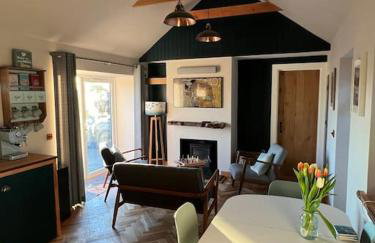 Osprey Hide - Photo 3