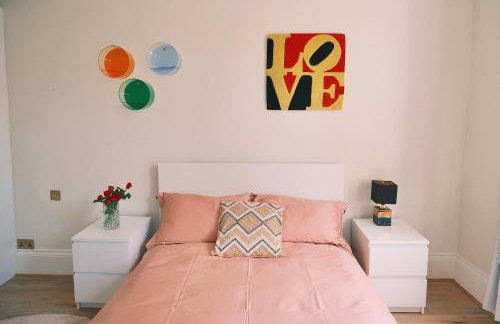 Kensington 1B1B with Sofa Double Bed Max 4 Guests - Foto 37