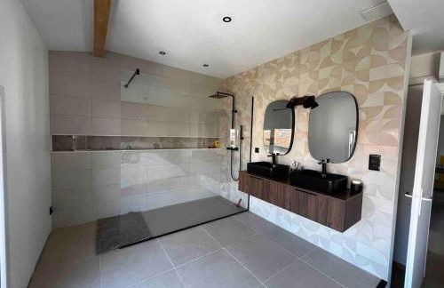 Agréable maison rénovée, en ville et au calme ! - Photo 11