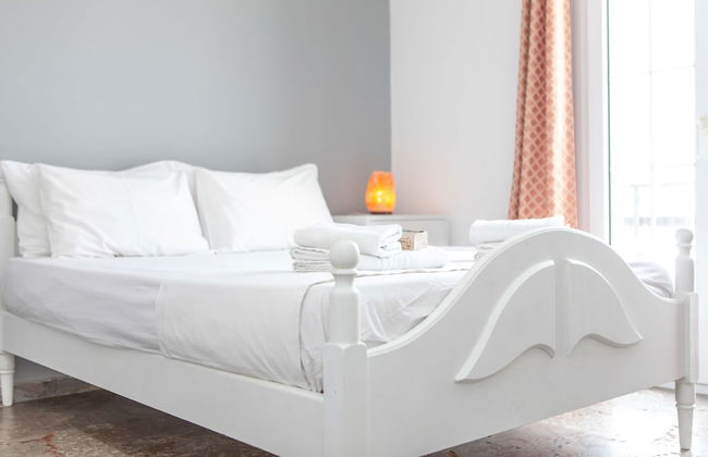 Gatis House - Photo 1