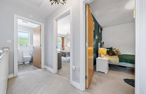 Modern Townhouse in Penryn with Private Parking - Foto 12