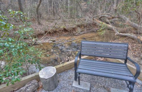 Luxury Cabin Sleeps 8 with creekside fire pit near Helen GA - Foto 46