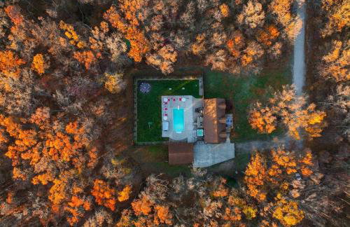 Pine & Paddle Getaway Game Room Hot Tub Pool - Foto 77