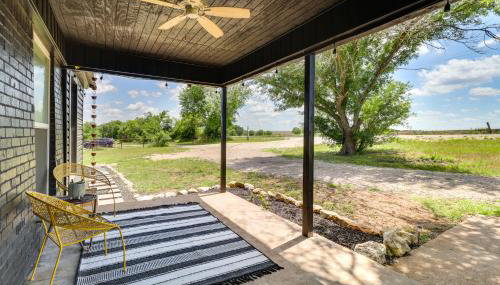 Sweeping Valley Views! 2-Acre Lorena Retreat - Foto 2