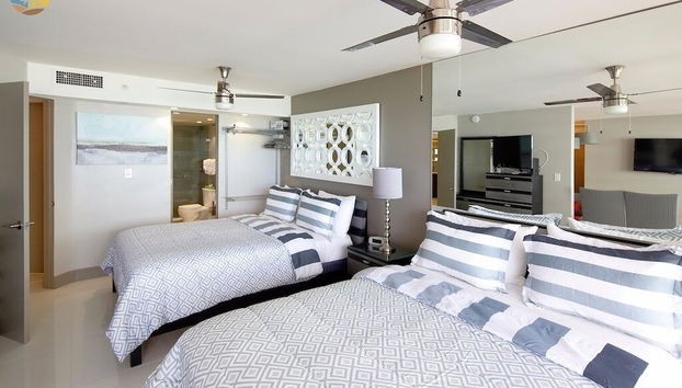 Alexander 1404 2 Bedroom Apts by RedAwning - Foto 5, Habitación