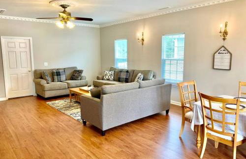 *Come home - 1 mile from Duke & Downtown Durham - Photo 18