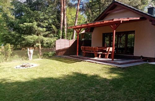 Urokliwy Domek nad Brzegiem Jeziora - Foto 2