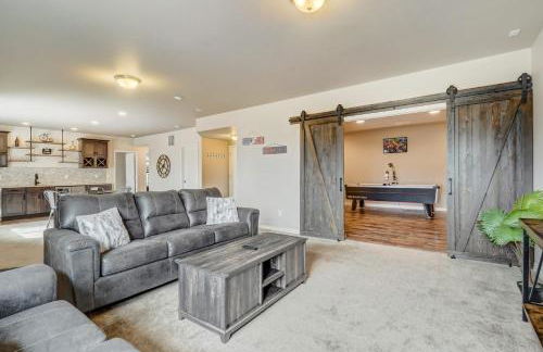 Mountain Breeze Villa w Mountain Views and Air Hockey - Foto 12