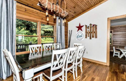 Cozy Mountain Cabin with Long-Range Views near Waterfall Park in Old Fort, NC - Foto 22