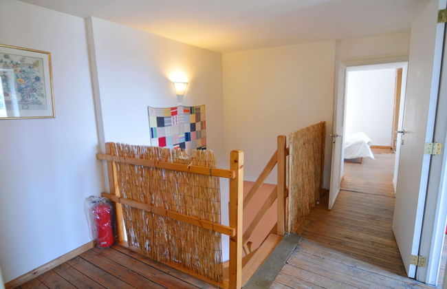 Modern Farmhouse in Chassepierre With Terrace - Photo 4