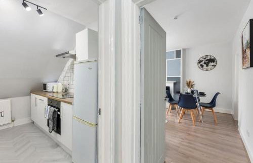 Crystal Palace Stylish Gem Slp 4 Next to Transport - Foto 6