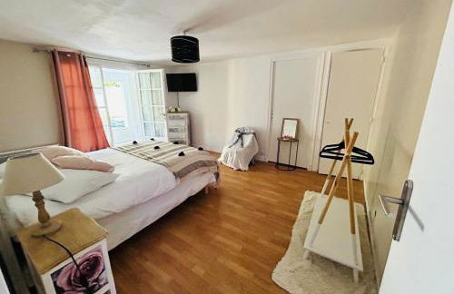 Appartement entrée privative, terrasse et jardin - Photo 10