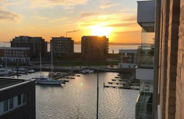 Port Marina "Schlagseite" - Foto 20