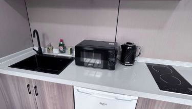 Glamping Pod with a Hot Tub in Orchard - Foto 5, stove, minibar