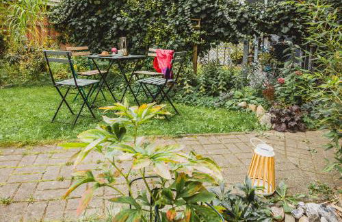 Charmanter Altbau zwischen Altstadt und Klinikum mit Parkplatz - Foto 41