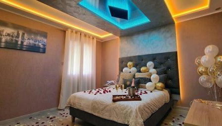 RoyalSpa appartement d'amour avec jacuzzi privatif - Foto 3