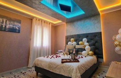 RoyalSpa appartement d'amour avec jacuzzi privatif - Foto 3