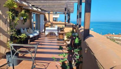 Volveremos - Sea Views Penthouse - Photo 2
