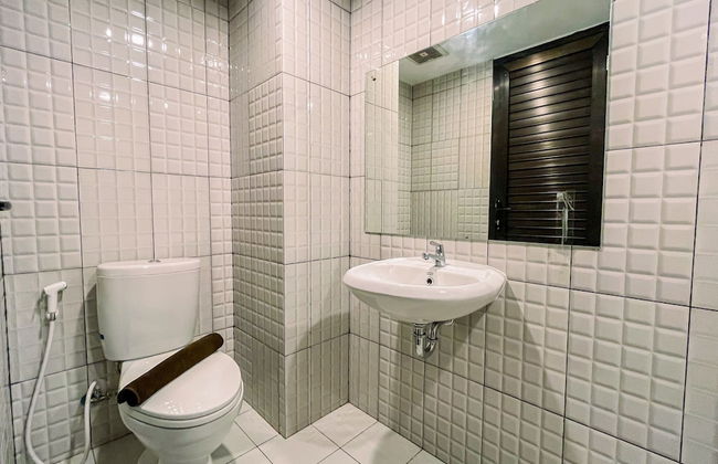 Cozy And Comfort Living Studio De Prima Apartment - Photo 9