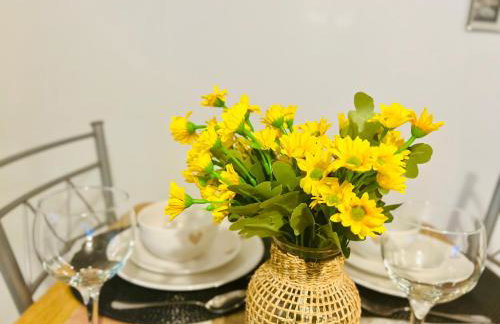 Birmingham City Centre Apartment with Parking - Photo 31