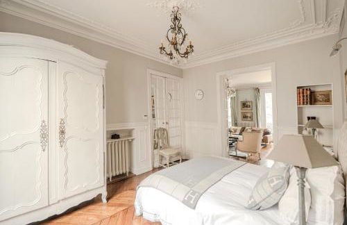 AC 3bds Apt with arc de triomphe view & terrace - Foto 10