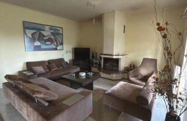 Άνετη Κατοικία για Απόδραση στη Λίμνη Πλαστήρα - Foto 16