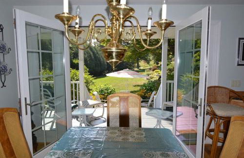 Carraig Mor Cottage - Beautiful House, Amazing Garden, Downtown Baileys Harbor - Foto 10