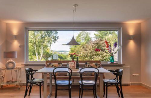 Häuschen mit privatem Schleizugang - Foto 1