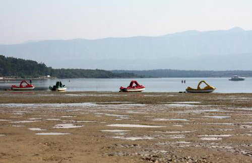 Apartments with a parking space Zupanje, Krk - 5307 - Foto 5