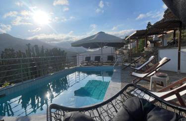 Stone Heaven Villa -Poolside BBQ & Fresh Herbs - Photo 5