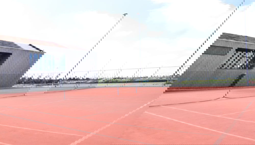 Waterdorp Burdaard - Foto 1, Pista de tenis