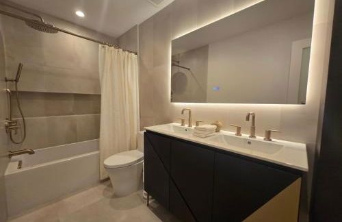 NEW 2BD Majestic Gateway in Glendale - Foto 24