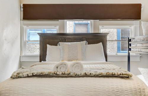 Crescent Penthouse - Downtown Hot Tub Golf Foos - Foto 29