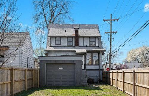 Cozy & Creative Top Unit in Lou's Arts District - Foto 63