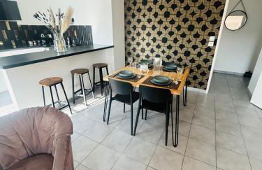 Lascano Parking GRATUIT proche Gare Aéroport Eurexpo GROUPAMA STADIUM - Foto 10