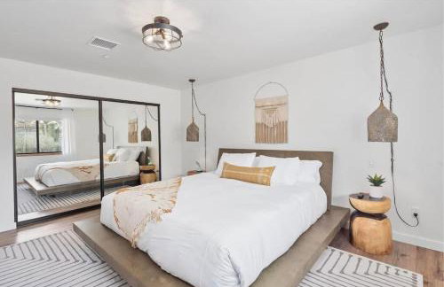 The Raven By The Cohost Company - Foto 28