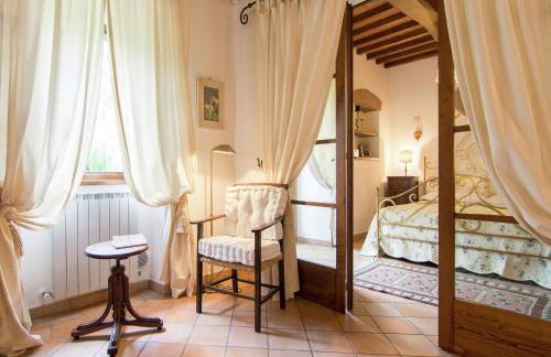 Luxurious, cozy apartment with pool near Cortona in Tuscany versatile - Foto 2