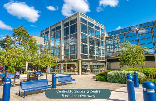 Wheatley House - Great Location - Free Parking, Self-Check-In, Fast Wifi and Smart TVs by Yoko Property - Foto 36