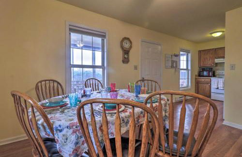 Cozy Rixeyville Cottage with Deck, Grill, and Stabling - Foto 3