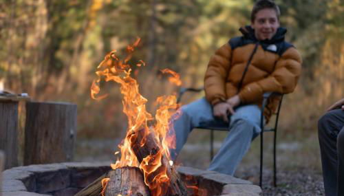 Frontier Cabin by Twin Beds Vacation Homes - Photo 2