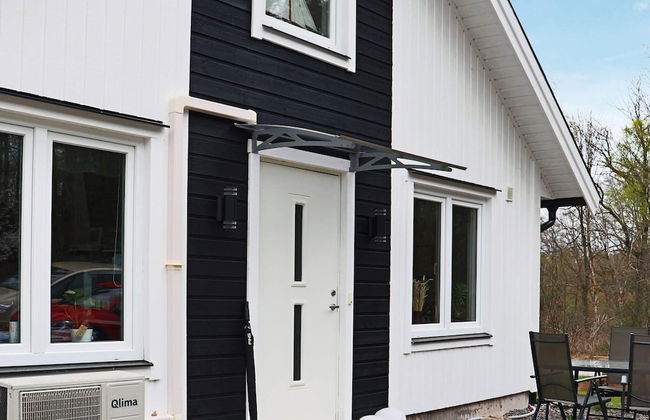 4 Person Holiday Home in Grimeton - Photo 21