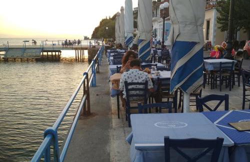 Rent Rooms Alexiou - Photo 50