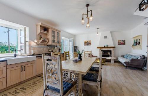 Holiday Home Rustic - Two Bedroom Holiday Home with Private Pool - Photo 5