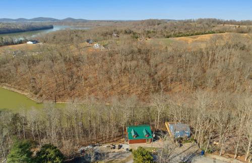 Little blue house on the lake - Photo 6