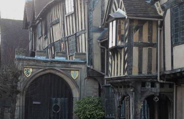 Warwick Post Office Apartment - Foto 13