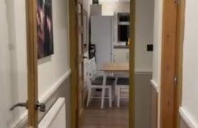 Comfortable 4BR House Ideal for Families & Workers - Foto 15