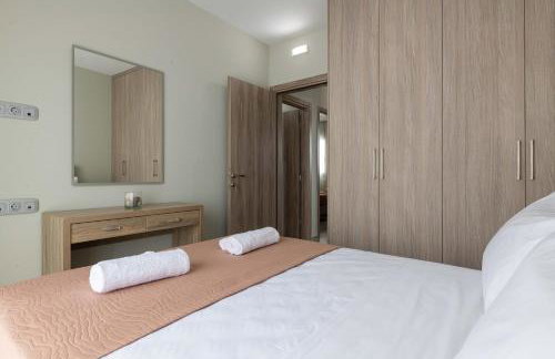 Tsatos Luxury Residence - Photo 13