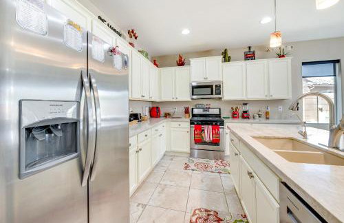 Cookout Ready! San Tan Valley Gem with Resort Perks - Foto 6